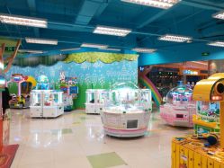 -莫莉幻想儿童乐园(武汉保利广场店)