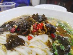 -向群锅饺(登高路店)