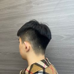 -川和潮人