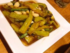 豆角大蒜烧茄子-泡椒食堂