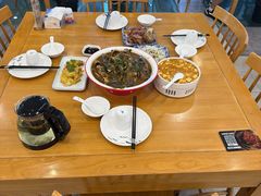-品鲜村农家菜·阳澄湖大闸蟹(总店)