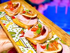 -Famous肥猫墨西哥音乐餐吧(五棵松华熙LIVE店)