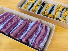 紫薯红豆切糕-米阿糯糕团•酒酿•甜品(莫愁店)