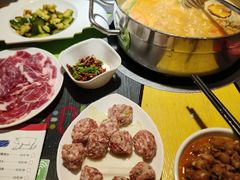 -四季喧黔味豆米火锅(万达广场店)