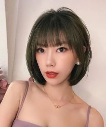 -摩卡造型·烫染·接发