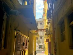 -Line 咖啡(石厦花园店)