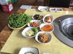 -牛信亭韩国料理·炭火烤肉(紫藤路店)