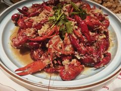 -嗨辣小聚·盘锦河蟹·海鲜烧烤龙虾(盘锦十年好店)