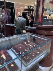 -周大福荟馆JEWELRIA(宝安南路华润万象城店)