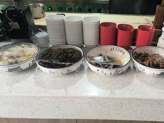 -三好食堂(煎饺·馄饨·肉饼米线·盛世广场店)