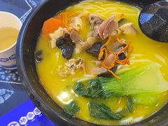 -桥香园过桥米线(国贸店)