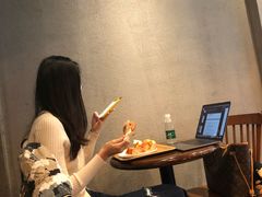-81BAKERY(大学路店)