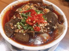-炉小二铜锅牛蛙•川湘菜(三里屯店)