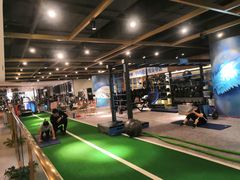 -银吉姆健身(恒隆馆)