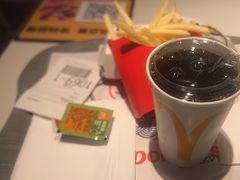 -麦当劳(丽江玉河广场店)