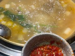 -顶顶汤火牛排火锅·经典铜锅涮肉