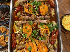 -老东镇啤酒屋海鲜加工·蒸汽海鲜·海鲜烧烤(台东店)