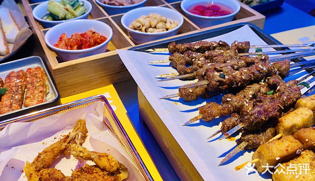 打卡台北路上新开的烧烤餐吧