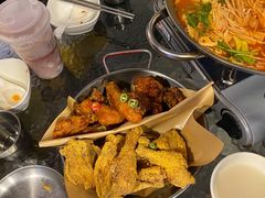 炸鸡翅一半一半-富乐满韩国正宗炸鸡韩国料理(虹泉路店)