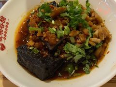 老长沙臭豆腐-呷佬·长沙手工米粉(金沙江路店)