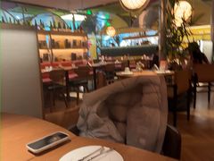 -芭莉与彩虹西餐厅(成都合生汇店)