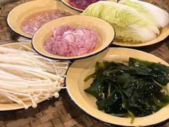-巴隆门重庆老火锅(太湖路店)