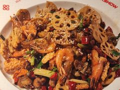 -禄鼎记·排队俩小时都要吃的酸菜鱼(石牌桥店)