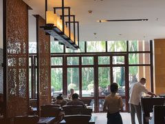 -三亚湾海居铂尔曼度假酒店
