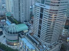 -上海龙之梦万丽酒店