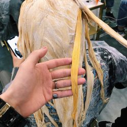 -3AM HAIR SALON烫发染发接发