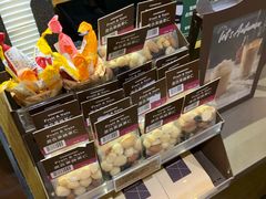 -星巴克(北京西站5号候车室)