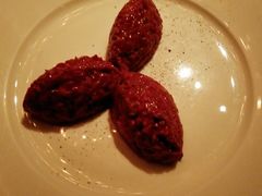 生牛肉挞挞-非常时髦餐厅VUE Restaurant(外滩茂悦大酒店)