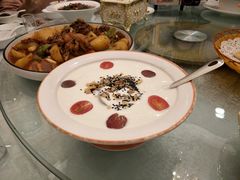 -马尔龙新疆饭店·清真(瑞景店)