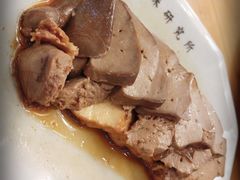 -狮头牌卤味研究所·卤味饭(花城汇南区店)