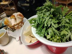 -洪氏嗨捞·猪肚鸡火锅(阳光天地店)
