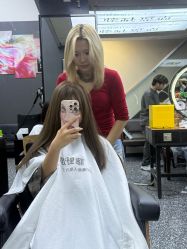 -藤野造型专业烫染接发