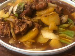 新疆大盘鸡-阿拉木汗餐厅(山大路店)