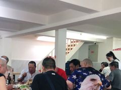 -宝瑞门钉肉饼店