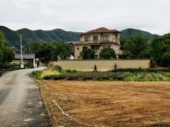 -杭州六谷生态休闲农庄有限公司