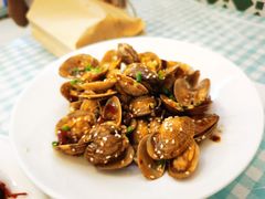 -捌贰虾蟹·江湖菜馆(江汉路店)