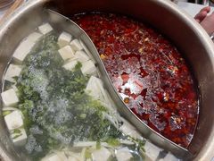 一地眉毛锅底-活潑鲜跳(湖滨商业街店)