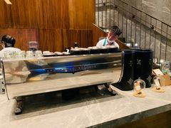 -星巴克臻选(南京艾尚天地店)