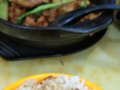 -峰味香.酱香米线.黄焖鸡(定西路店)