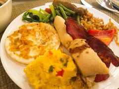 -海口绿发希尔顿酒店-田园汇自助餐·三文鱼·海鲜