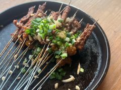 -包整·丝娃娃(一览甲秀楼风景店)