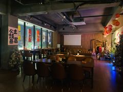 -顽啤熊·酒客酒馆(苏城夜景必选店)