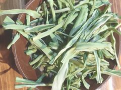 贡菜-周幺妹重庆老火锅(银泰城总店)