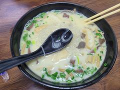 -津津老鸭粉丝馆(正东路店)