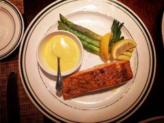 -Wolfgang’s Steakhouse 沃夫冈牛排馆(上海白玉兰广场店)