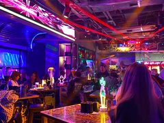 -UP嘻哈酒吧(粉巢店)